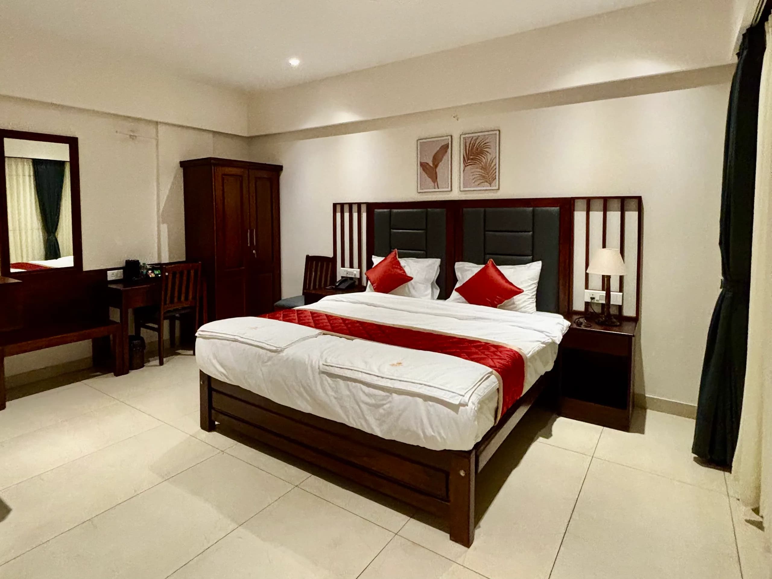 Deluxe AC Room, photo 1 of 4